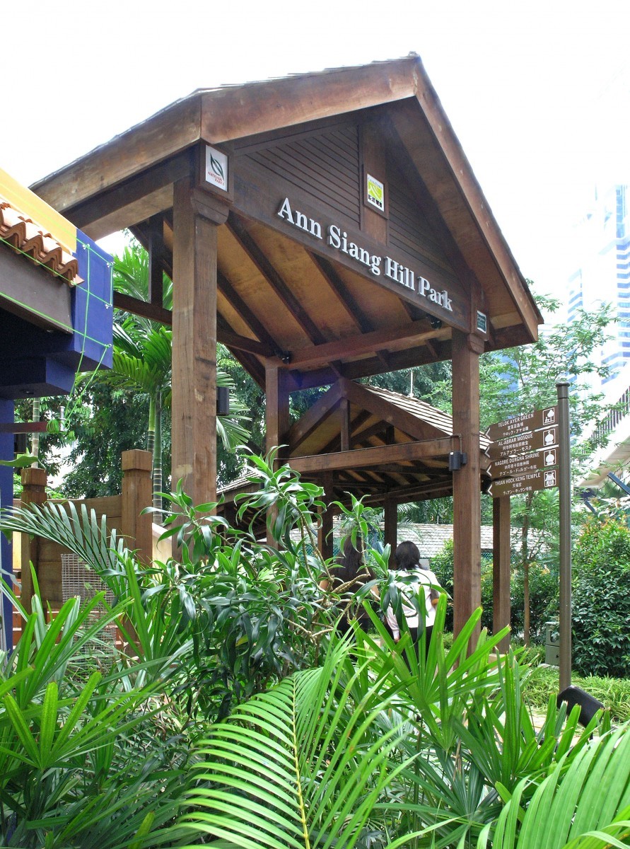 https://mdw-travel-data-us-east-1.s3.amazonaws.com/img/country/Singapore/Ann-Siang-Hill-Park/img_02.jpg