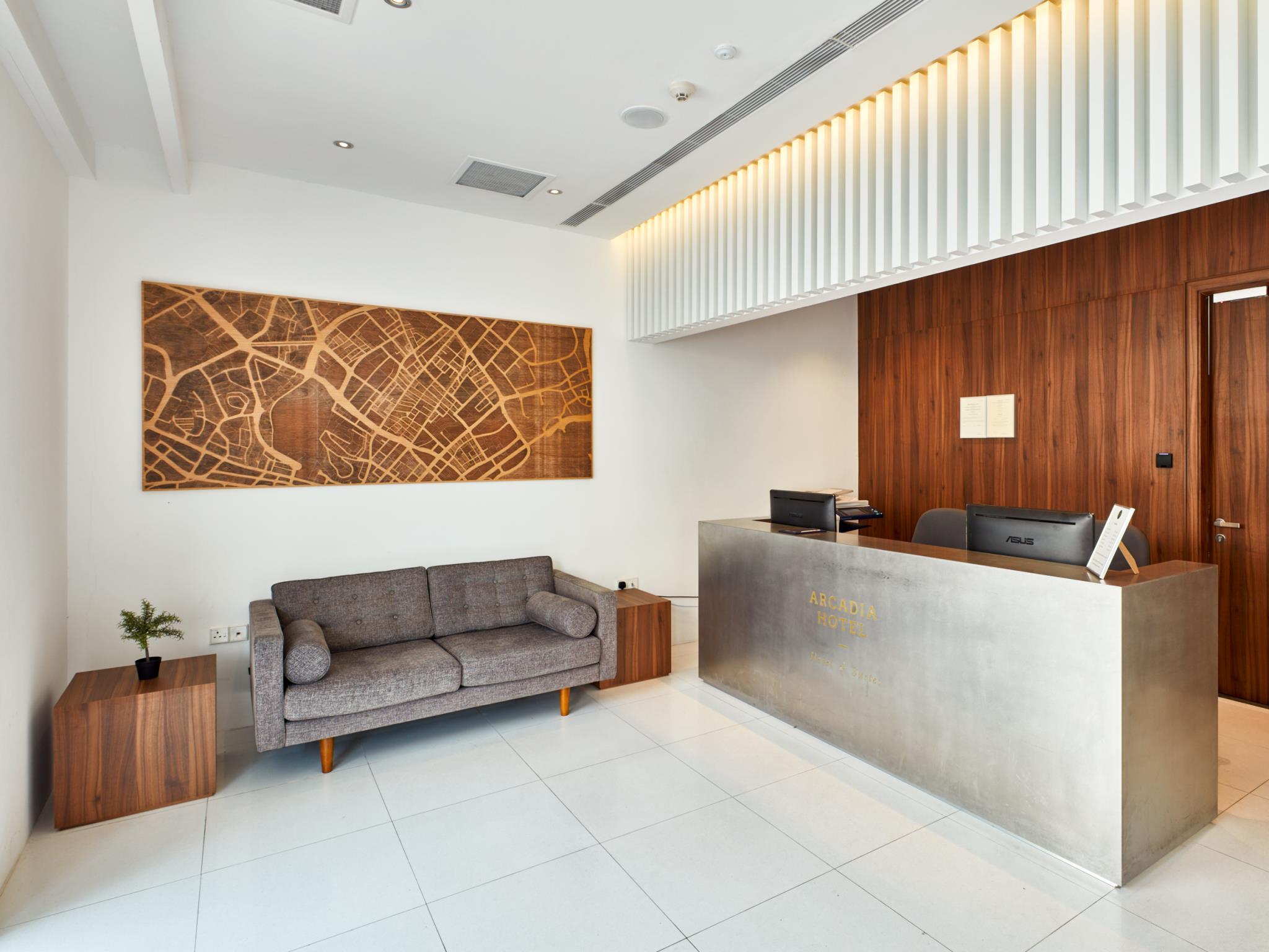 https://mdw-travel-data-us-east-1.s3.amazonaws.com/img/country/Singapore/Arcadia-Hotel/img_02.jpg