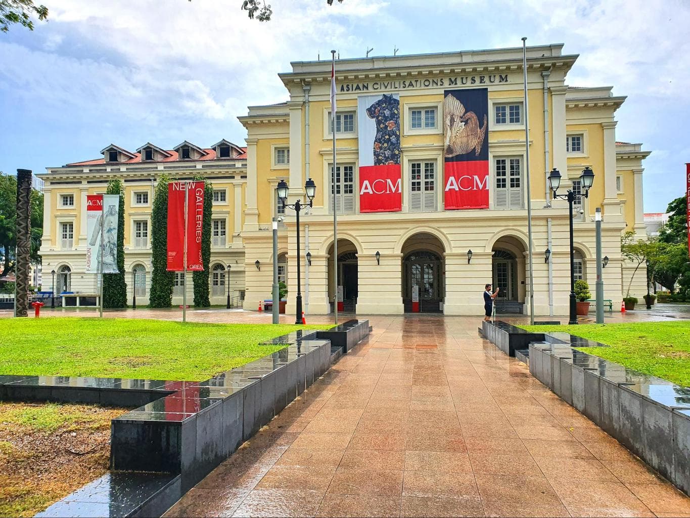 https://mdw-travel-data-us-east-1.s3.amazonaws.com/img/country/Singapore/Asian-Civilisations-Museum---Empress-Place-Building/img_01.jpg