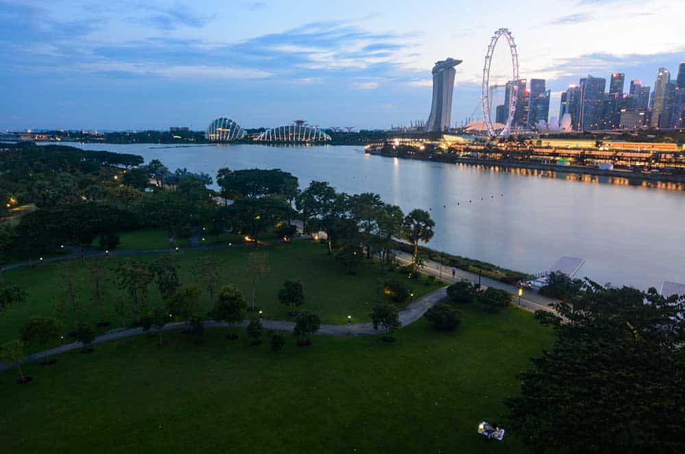 https://mdw-travel-data-us-east-1.s3.amazonaws.com/img/country/Singapore/Bay-East-Garden/img_00.jpg