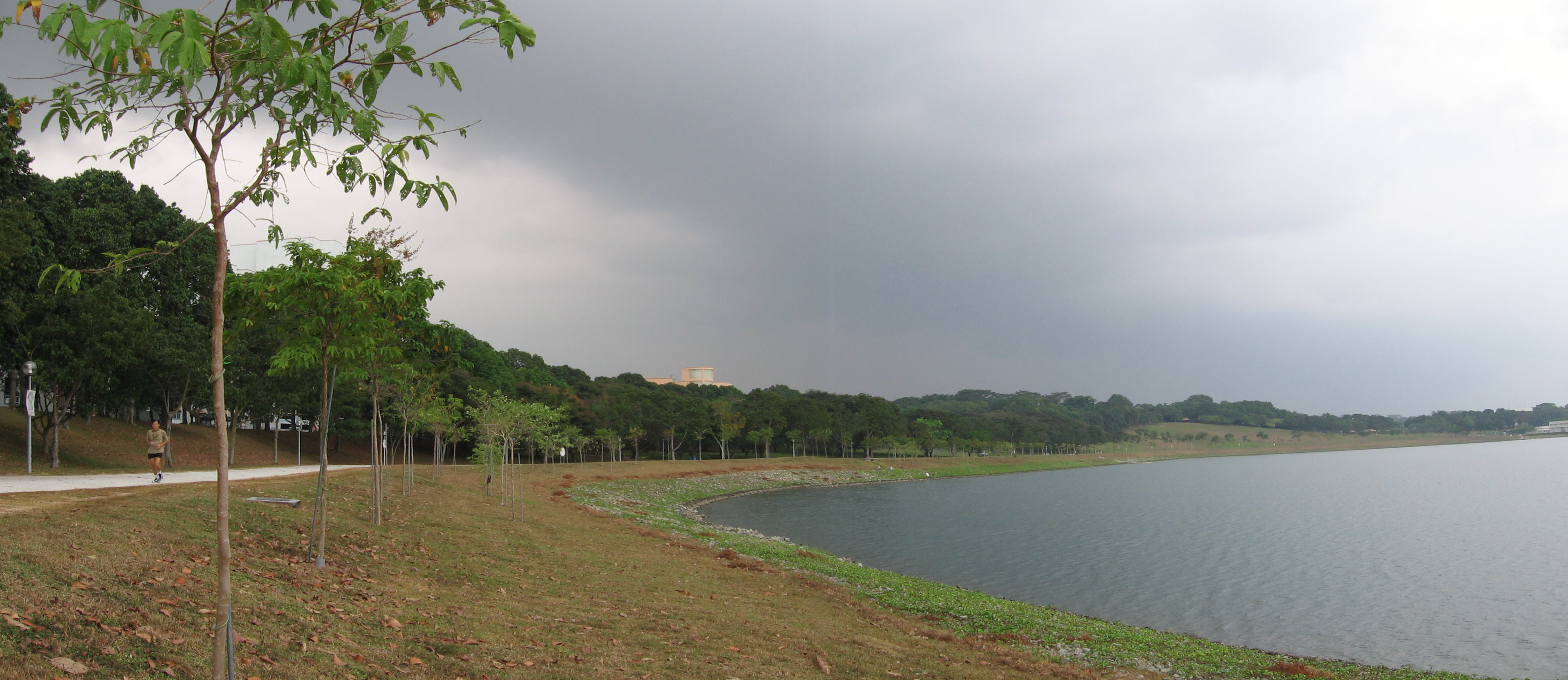 https://mdw-travel-data-us-east-1.s3.amazonaws.com/img/country/Singapore/Bedok-Reservoir-Park/img_02.jpg