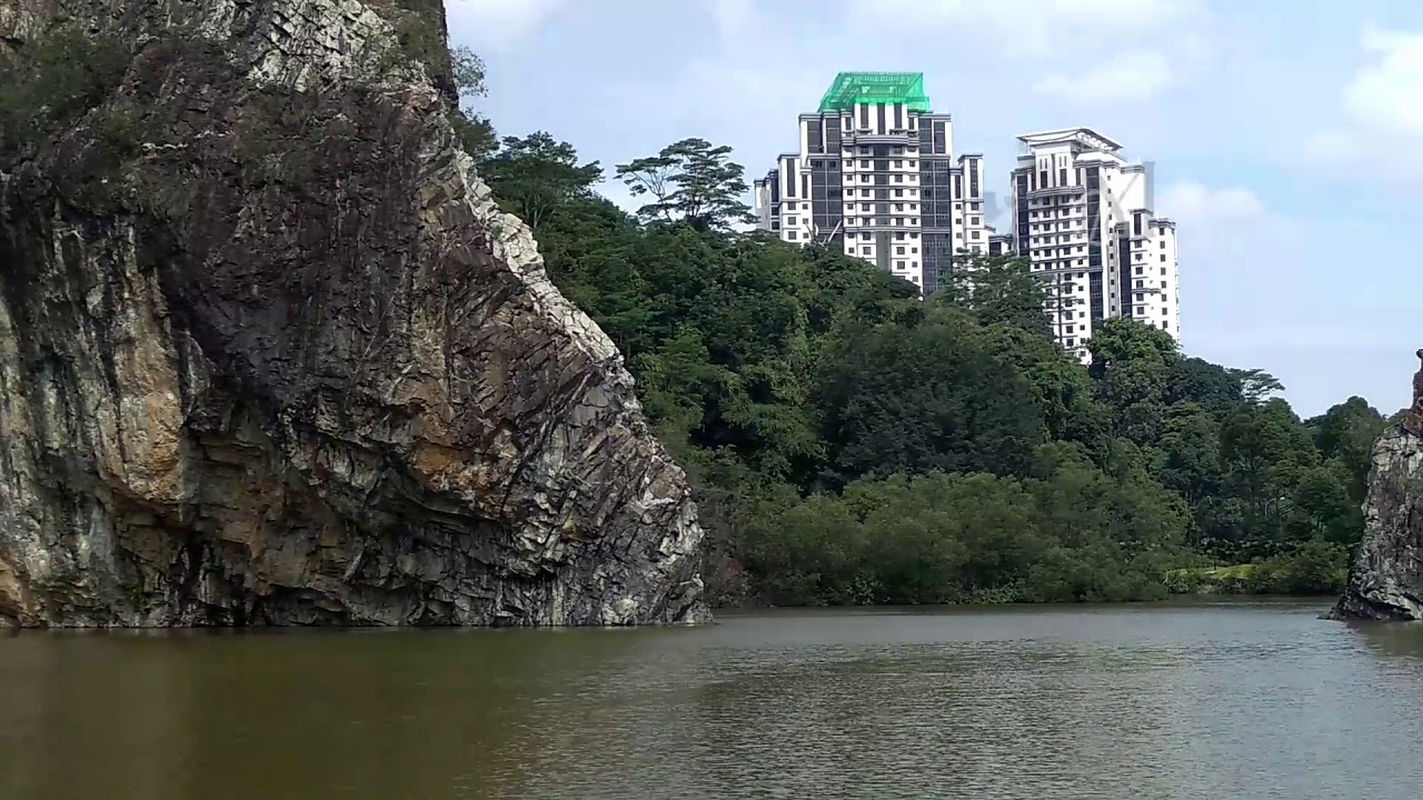 https://mdw-travel-data-us-east-1.s3.amazonaws.com/img/country/Singapore/Bukit-Gombak-Park/img_03.jpg