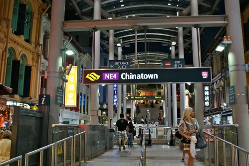 https://mdw-travel-data-us-east-1.s3.amazonaws.com/img/country/Singapore/Chinatown-MRT-Station/img_03.jpg