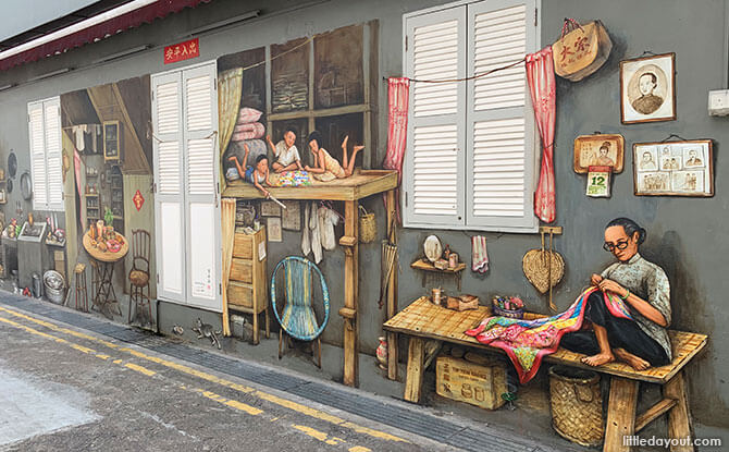 https://mdw-travel-data-us-east-1.s3.amazonaws.com/img/country/Singapore/Chinatown-Street-Art/img_00.jpg