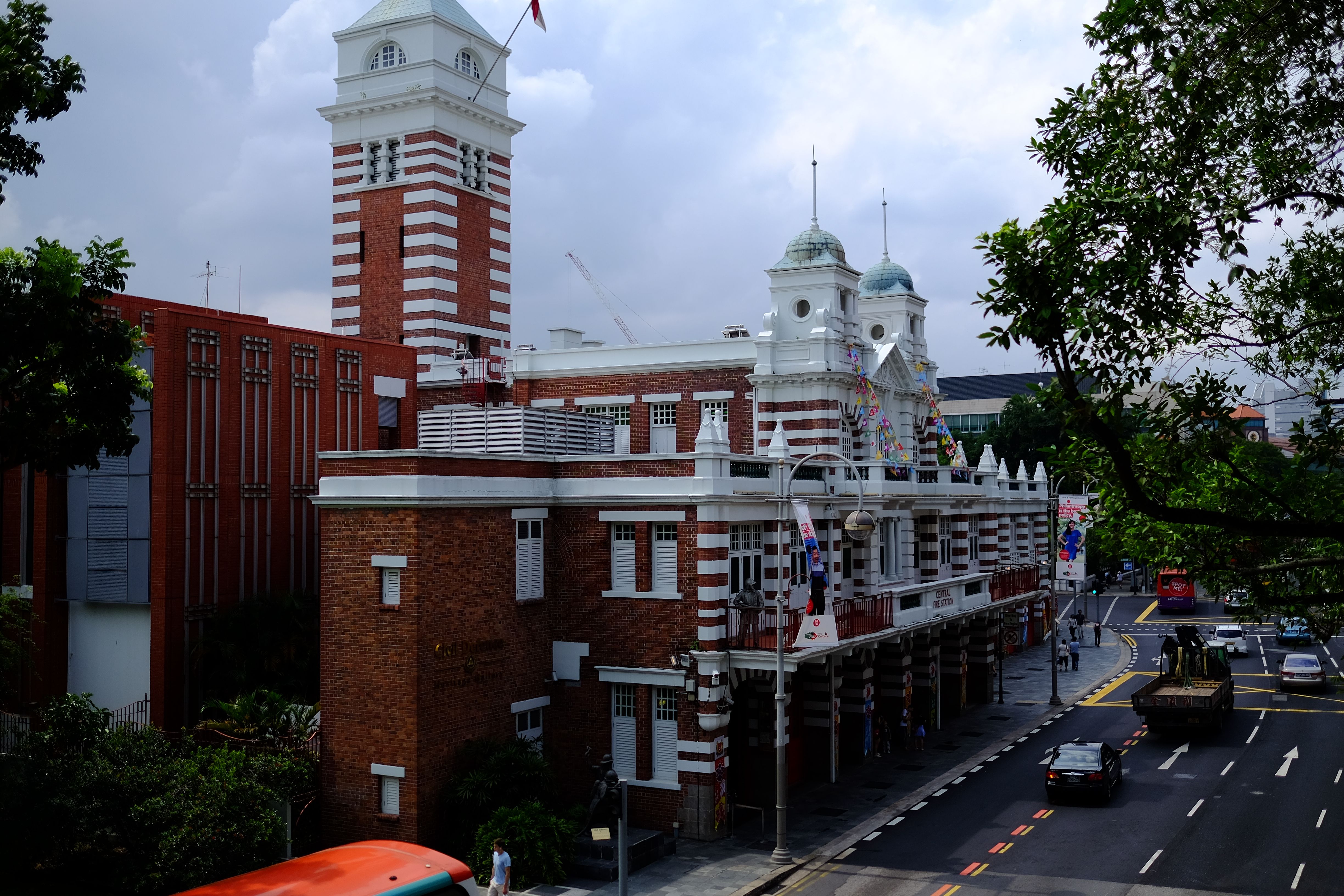https://mdw-travel-data-us-east-1.s3.amazonaws.com/img/country/Singapore/Civil-Defence-Heritage-Gallery/img_01.jpg