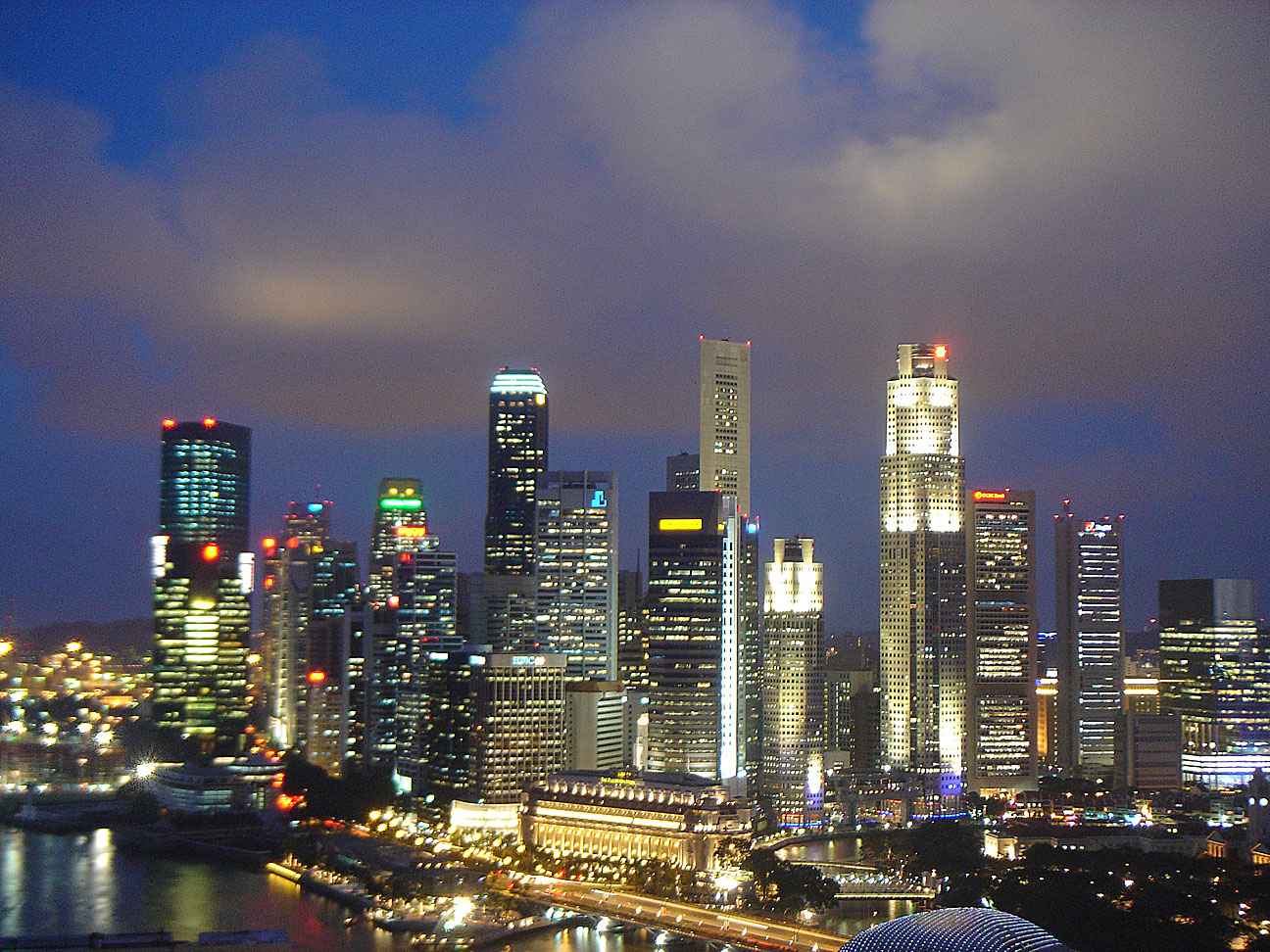 https://mdw-travel-data-us-east-1.s3.amazonaws.com/img/country/Singapore/Downtown-East/img_02.jpg