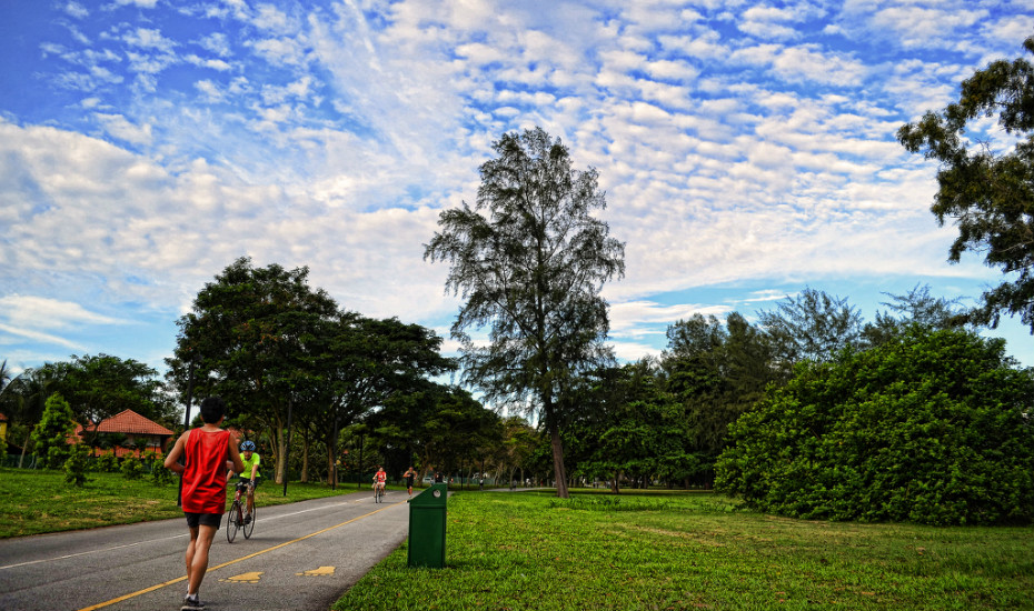 https://mdw-travel-data-us-east-1.s3.amazonaws.com/img/country/Singapore/East-Coast-Park/img_01.jpg