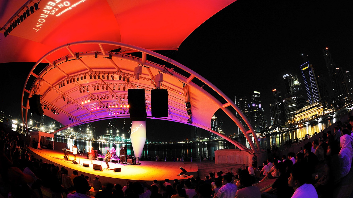 https://mdw-travel-data-us-east-1.s3.amazonaws.com/img/country/Singapore/Esplanade---Theatres-on-the-Bay/img_03.jpg