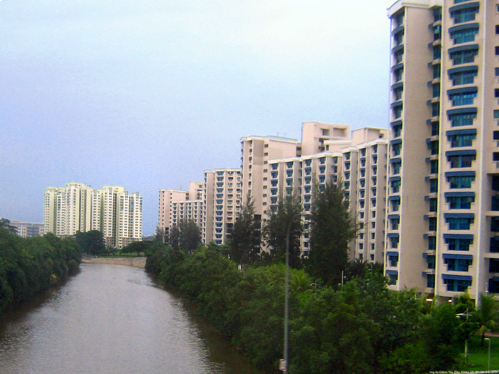 https://mdw-travel-data-us-east-1.s3.amazonaws.com/img/country/Singapore/HDB-Sembawang-Estate/img_01.jpg