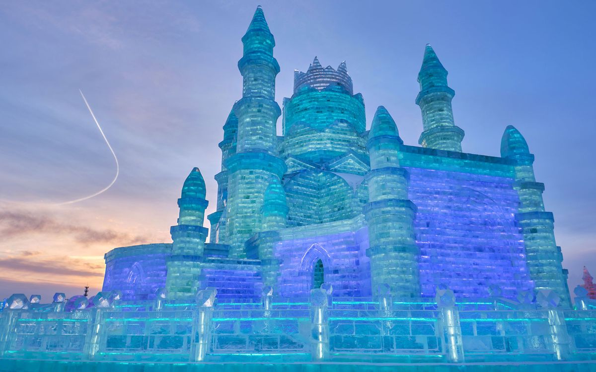 https://mdw-travel-data-us-east-1.s3.amazonaws.com/img/country/Singapore/Harbin-Ice-Wonderland/img_01.jpg