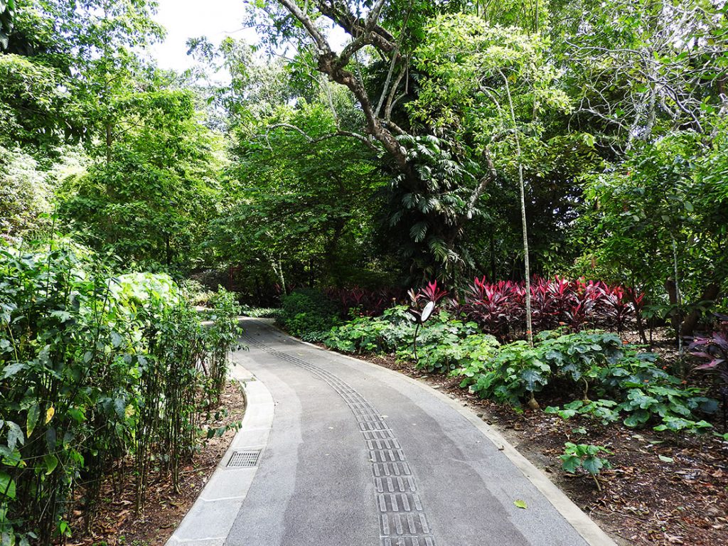https://mdw-travel-data-us-east-1.s3.amazonaws.com/img/country/Singapore/Heritage-Gardens/img_03.jpg