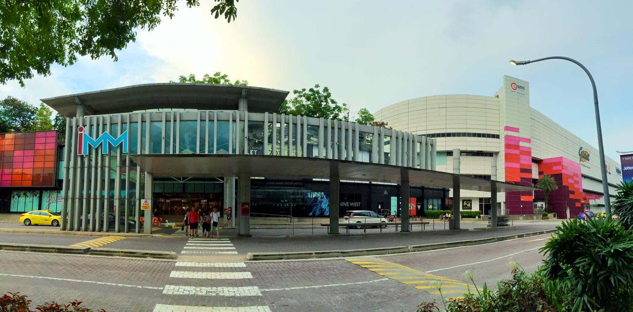 https://mdw-travel-data-us-east-1.s3.amazonaws.com/img/country/Singapore/IMM-Outlet-Mall/img_00.jpg