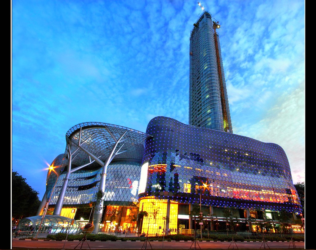 https://mdw-travel-data-us-east-1.s3.amazonaws.com/img/country/Singapore/ION-Orchard/img_03.jpg