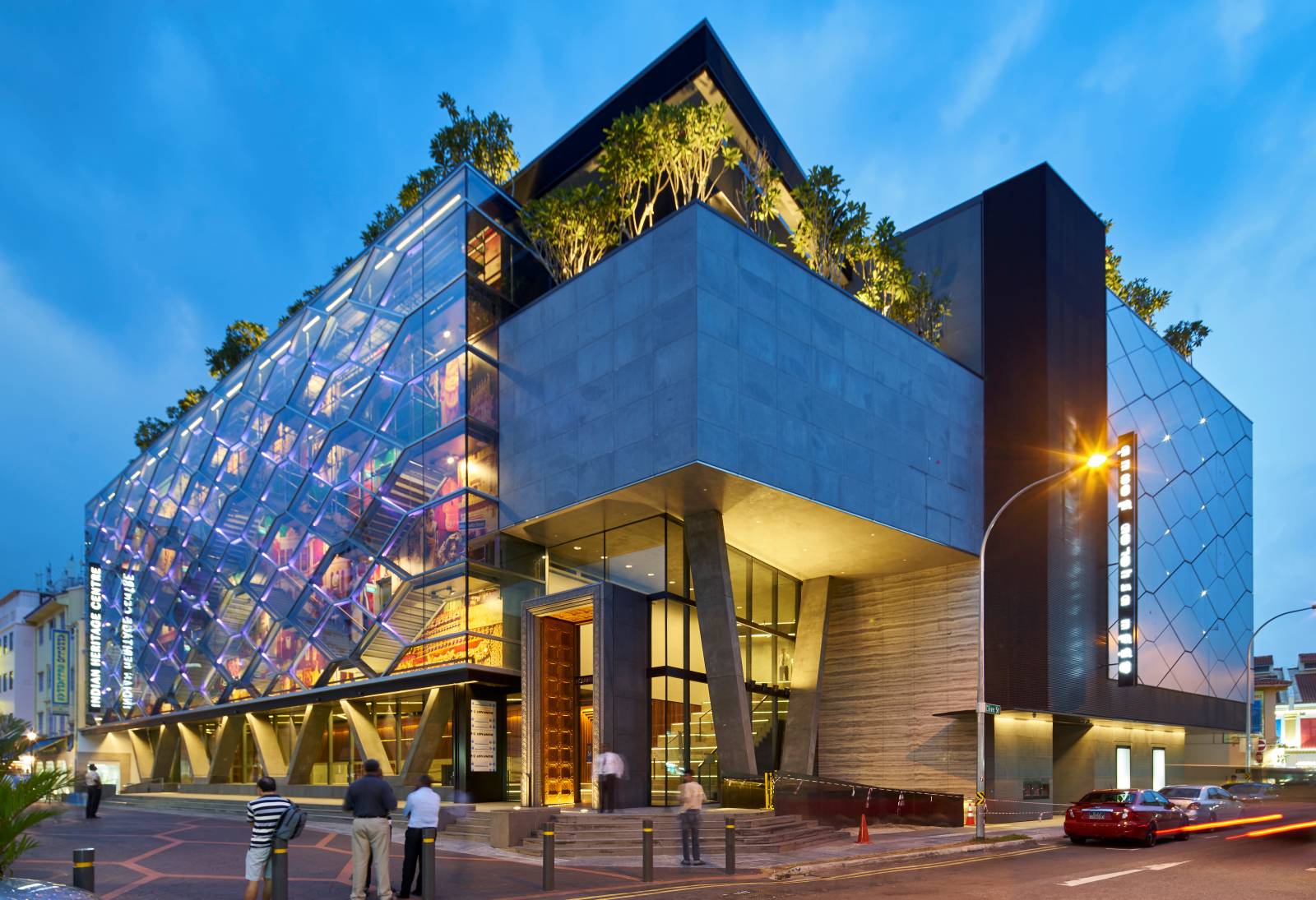https://mdw-travel-data-us-east-1.s3.amazonaws.com/img/country/Singapore/Indian-Heritage-Mural/img_02.jpg