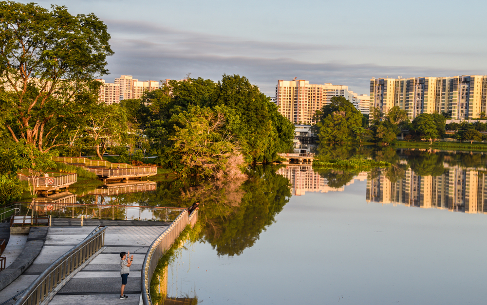 https://mdw-travel-data-us-east-1.s3.amazonaws.com/img/country/Singapore/Jurong-East-Neighbourhood-Park/img_02.jpg