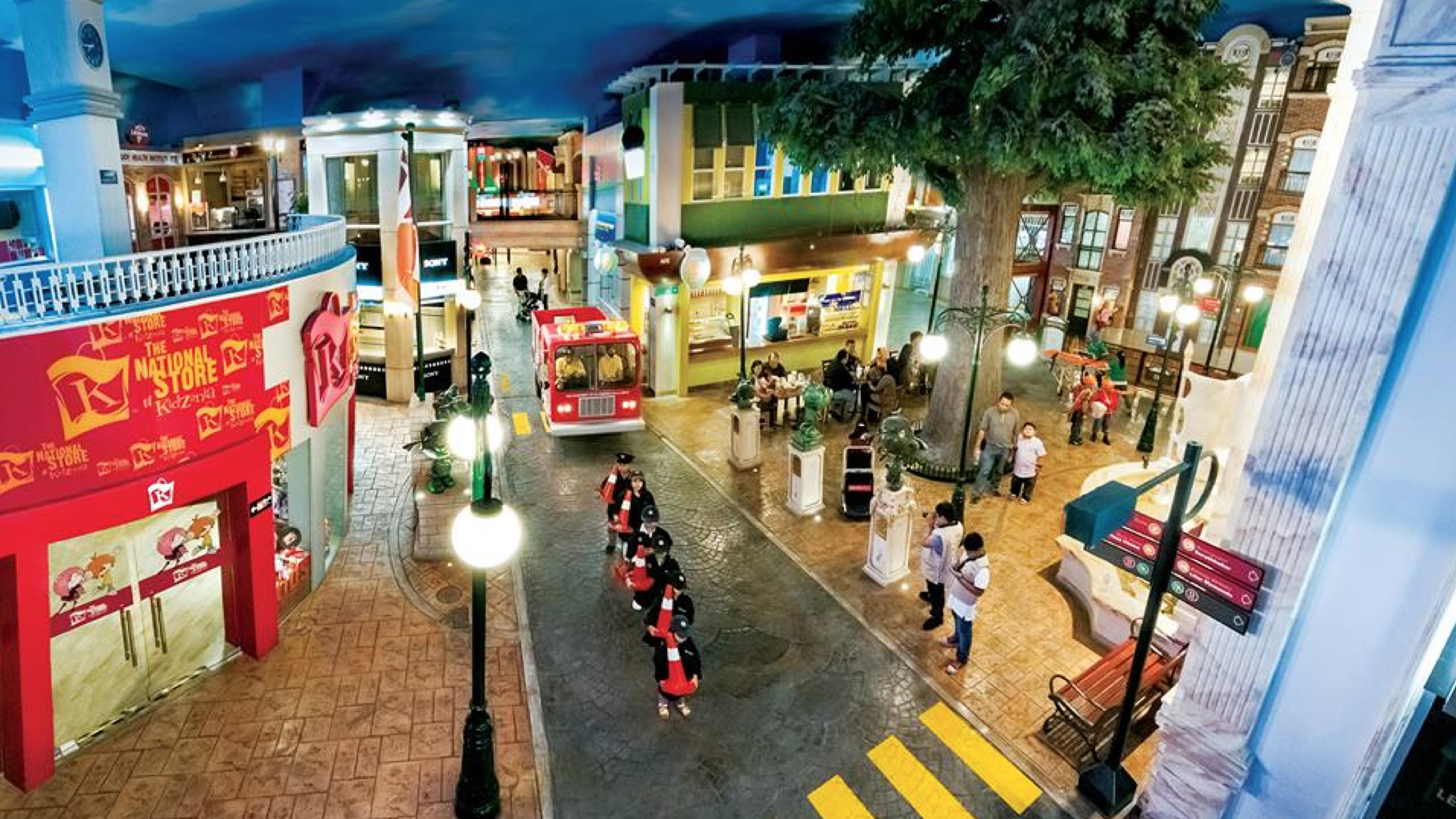 https://mdw-travel-data-us-east-1.s3.amazonaws.com/img/country/Singapore/KidZania-Singapore/img_01.jpg