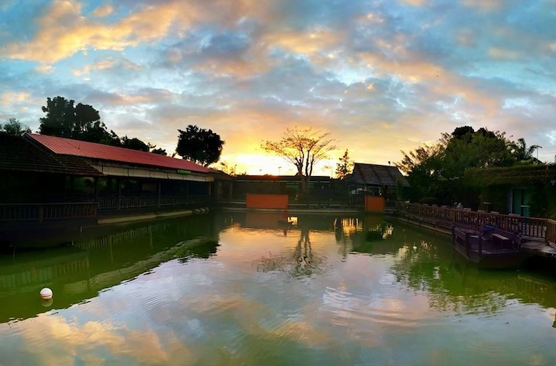https://mdw-travel-data-us-east-1.s3.amazonaws.com/img/country/Singapore/Kranji-Countryside/img_03.jpg