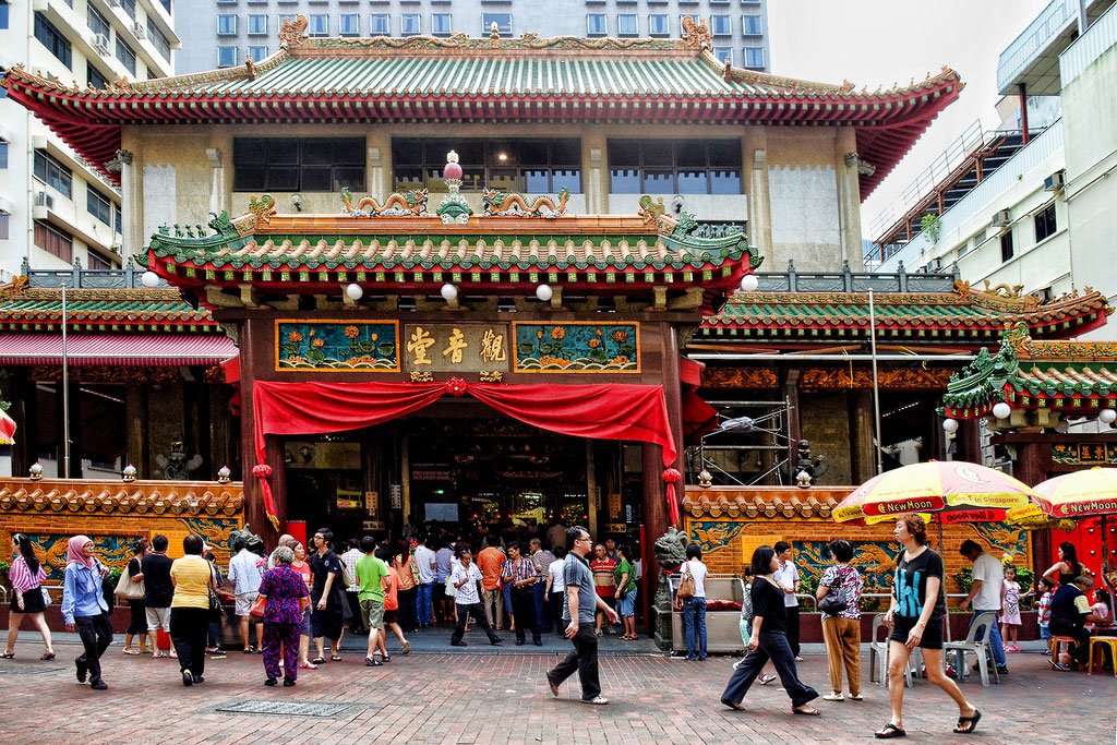 https://mdw-travel-data-us-east-1.s3.amazonaws.com/img/country/Singapore/Kwan-Im-Thong-Hood-Cho-Temple/img_00.jpg
