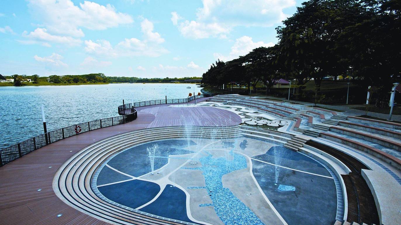 https://mdw-travel-data-us-east-1.s3.amazonaws.com/img/country/Singapore/Lower-Seletar-Reservoir-Park/img_02.jpg