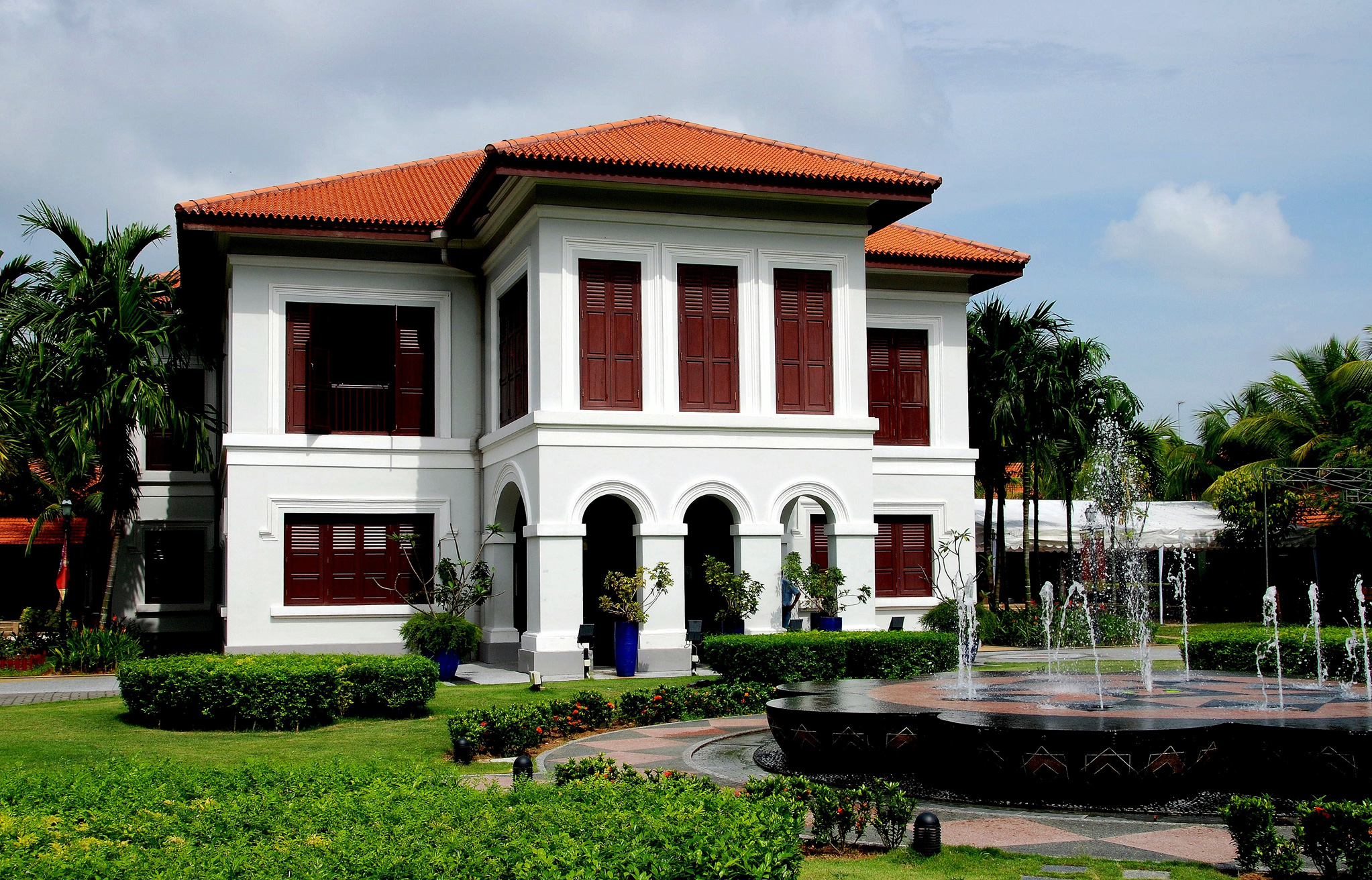 https://mdw-travel-data-us-east-1.s3.amazonaws.com/img/country/Singapore/Malay-Heritage-Centre/img_00.jpg