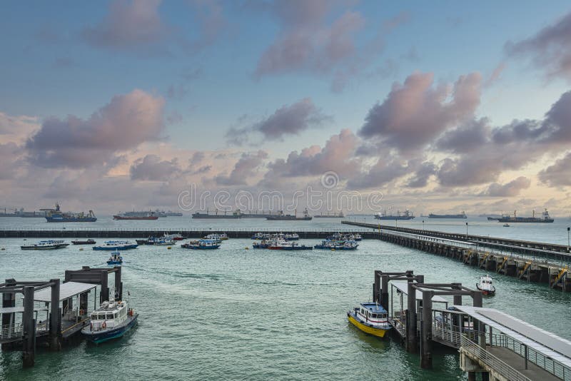 https://mdw-travel-data-us-east-1.s3.amazonaws.com/img/country/Singapore/Marina-South-Pier/img_01.jpg