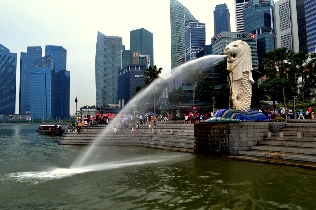 https://mdw-travel-data-us-east-1.s3.amazonaws.com/img/country/Singapore/Merlion-Park/img_03.jpg