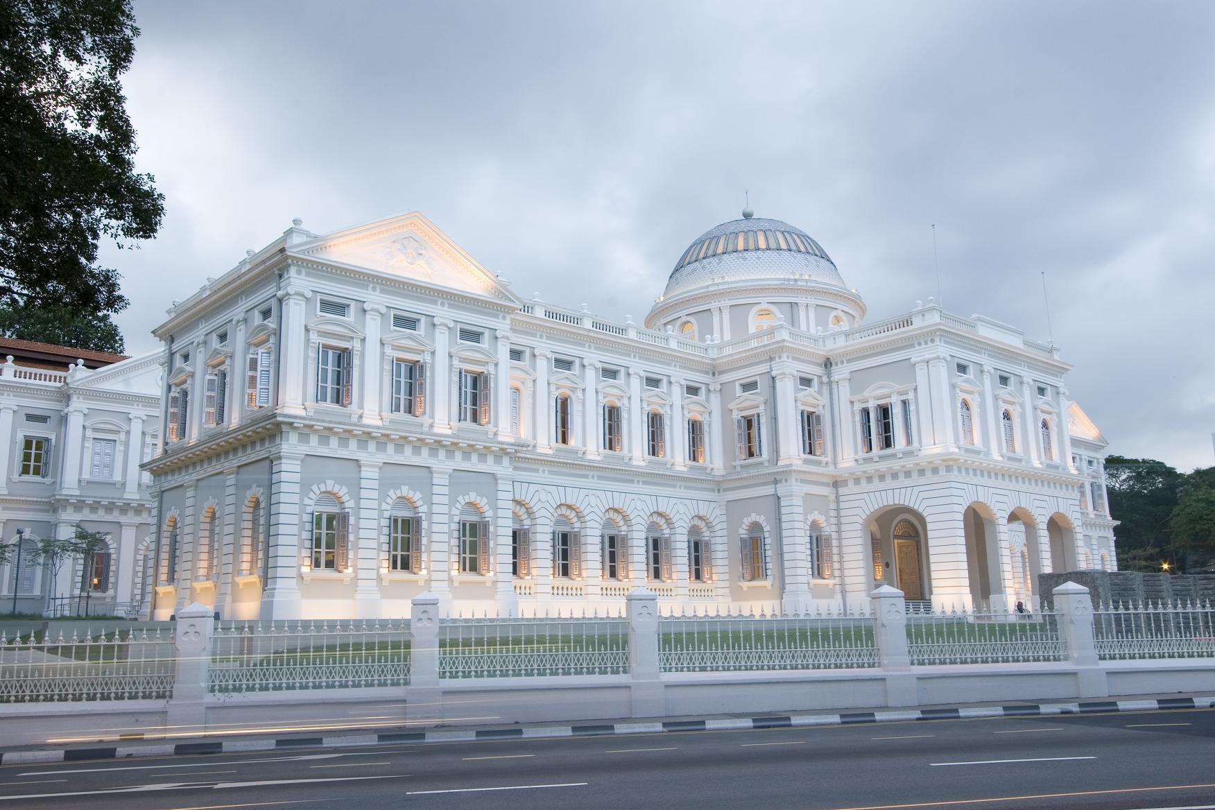 https://mdw-travel-data-us-east-1.s3.amazonaws.com/img/country/Singapore/National-Museum-of-Singapore/img_01.jpg