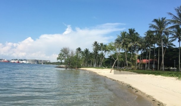 https://mdw-travel-data-us-east-1.s3.amazonaws.com/img/country/Singapore/Pasir-Ris-Beach/img_01.jpg