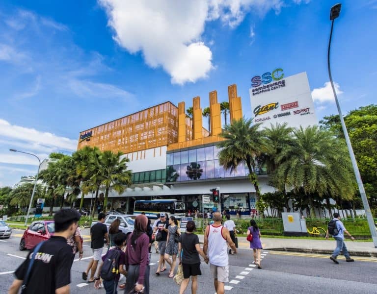https://mdw-travel-data-us-east-1.s3.amazonaws.com/img/country/Singapore/Sembawang-Shopping-Centre/img_01.jpg