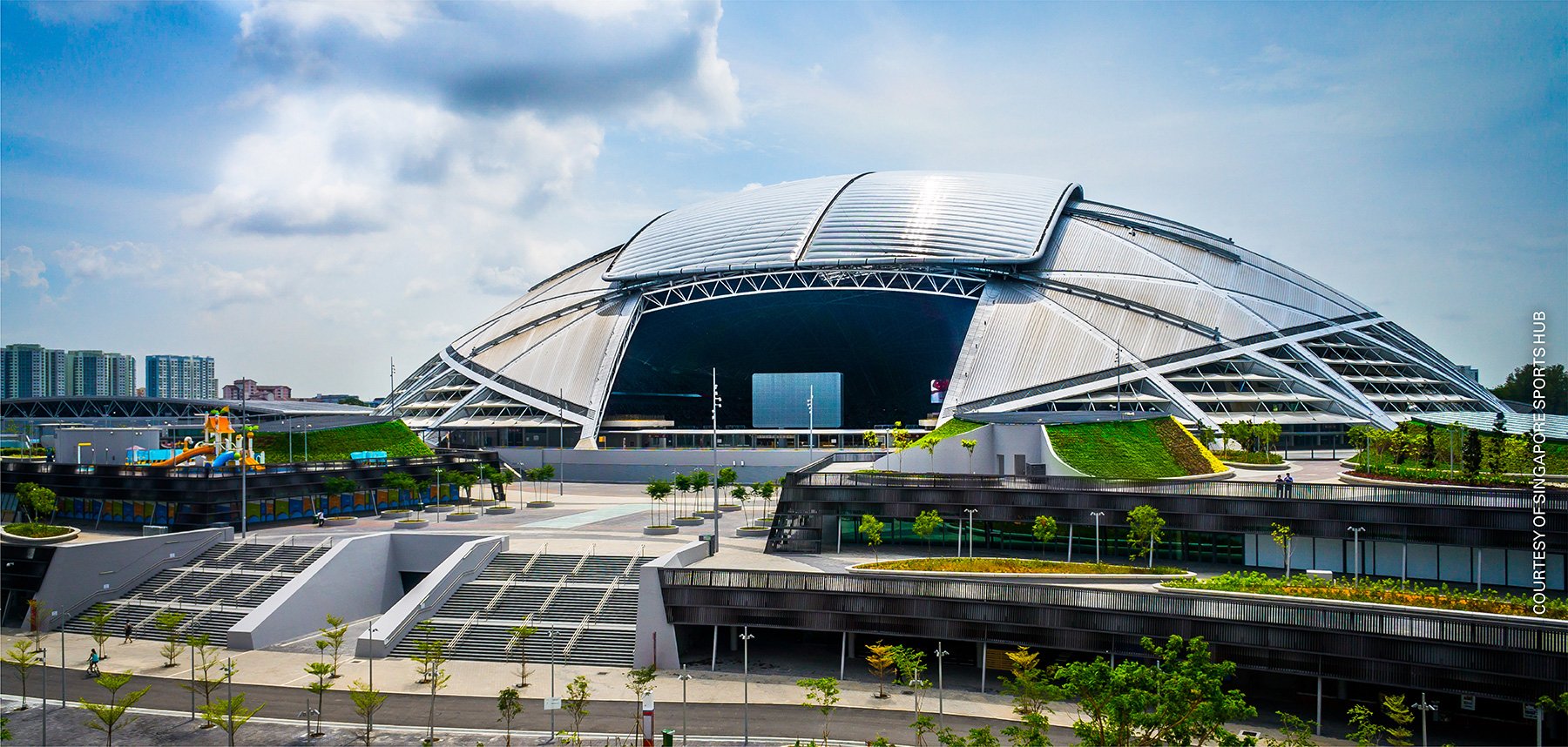 https://mdw-travel-data-us-east-1.s3.amazonaws.com/img/country/Singapore/Singapore-Sports-Hub/img_00.jpg