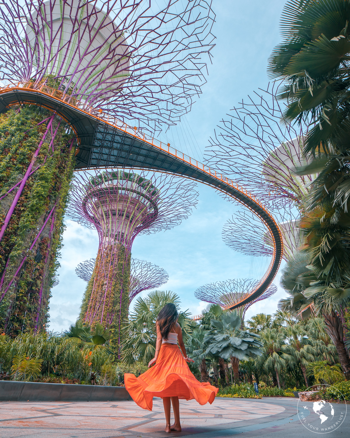https://mdw-travel-data-us-east-1.s3.amazonaws.com/img/country/Singapore/Supertree-Grove/img_02.jpg