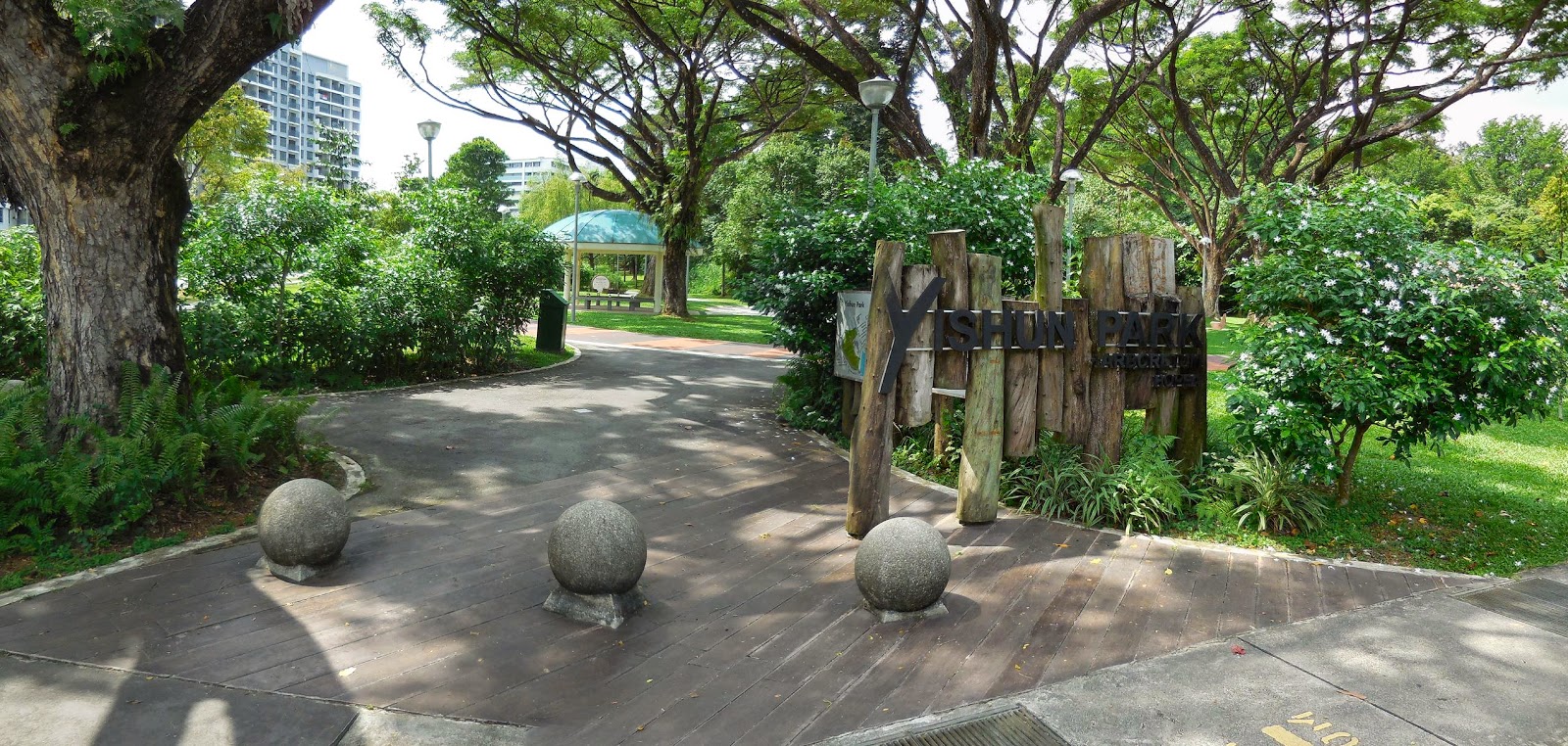 https://mdw-travel-data-us-east-1.s3.amazonaws.com/img/country/Singapore/Yishun-Park-Connector/img_01.jpg