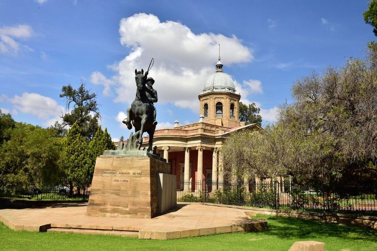 https://mdw-travel-data-us-east-1.s3.amazonaws.com/img/country/South-Africa/Anglo-Boer-War-Museum/img_00.jpg