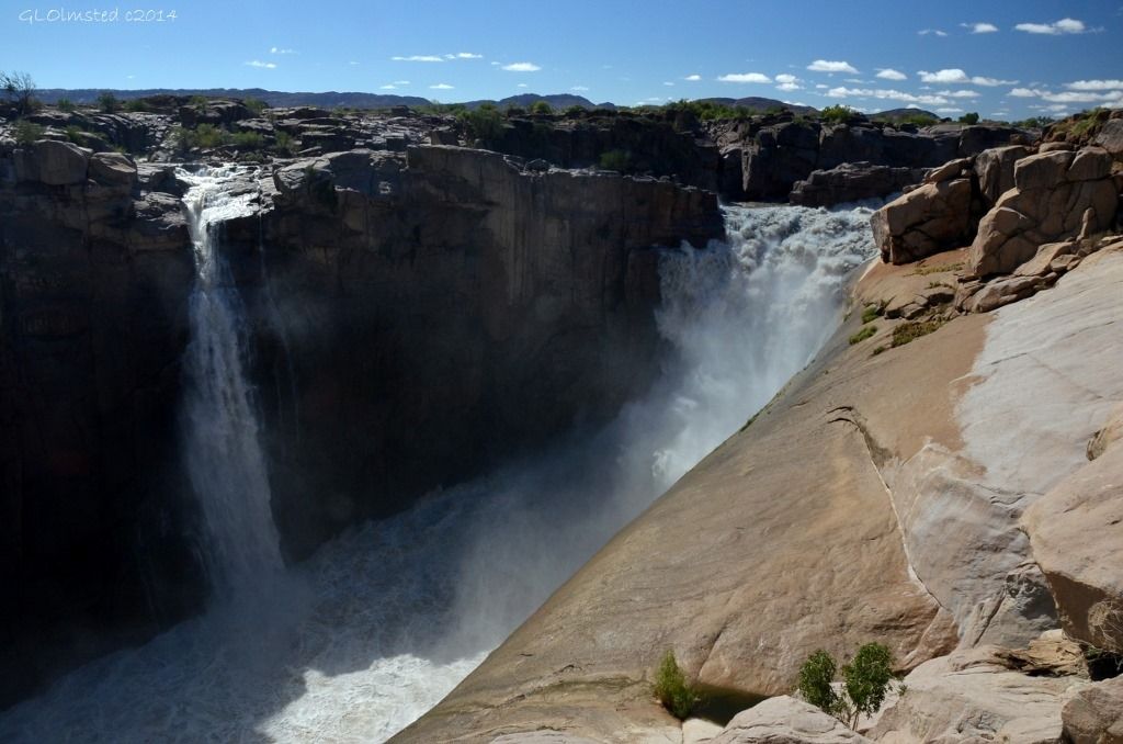 https://mdw-travel-data-us-east-1.s3.amazonaws.com/img/country/South-Africa/Augrabies-Falls/img_02.jpg
