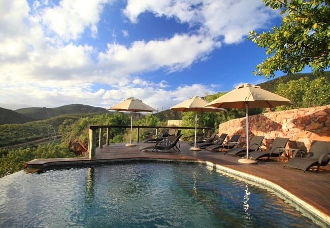 https://mdw-travel-data-us-east-1.s3.amazonaws.com/img/country/South-Africa/Botlierskop-Private-Game-Reserve/img_01.jpg