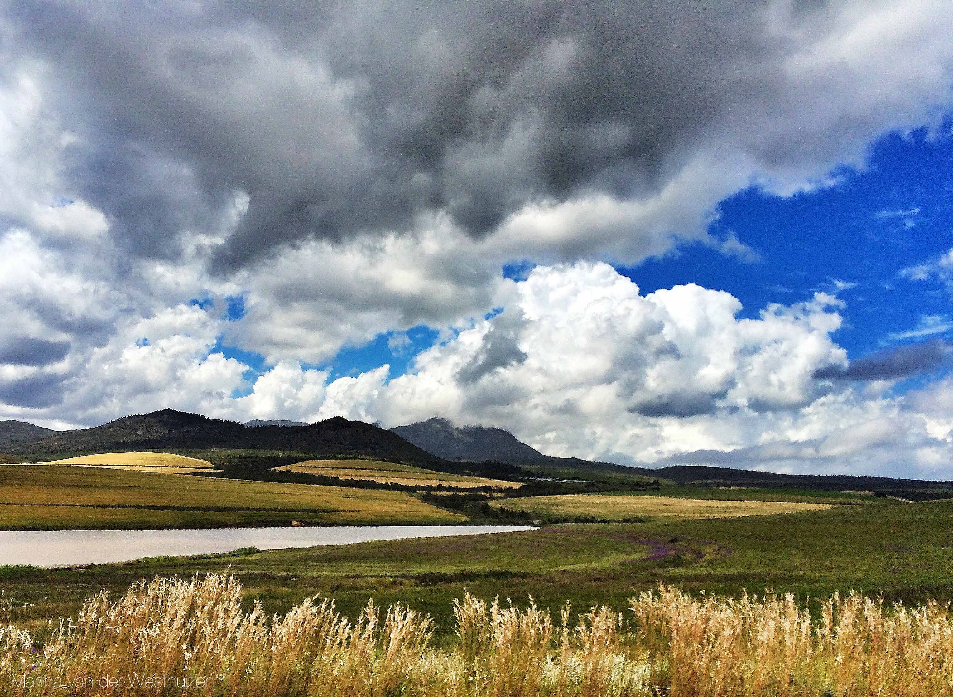 https://mdw-travel-data-us-east-1.s3.amazonaws.com/img/country/South-Africa/Botrivier/img_01.jpg
