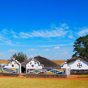https://mdw-travel-data-us-east-1.s3.amazonaws.com/img/country/South-Africa/Botshabelo-Historical-Village/img_00.jpg