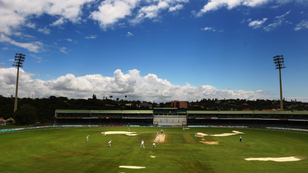 https://mdw-travel-data-us-east-1.s3.amazonaws.com/img/country/South-Africa/Buffalo-Park-Cricket-Ground/img_01.jpg