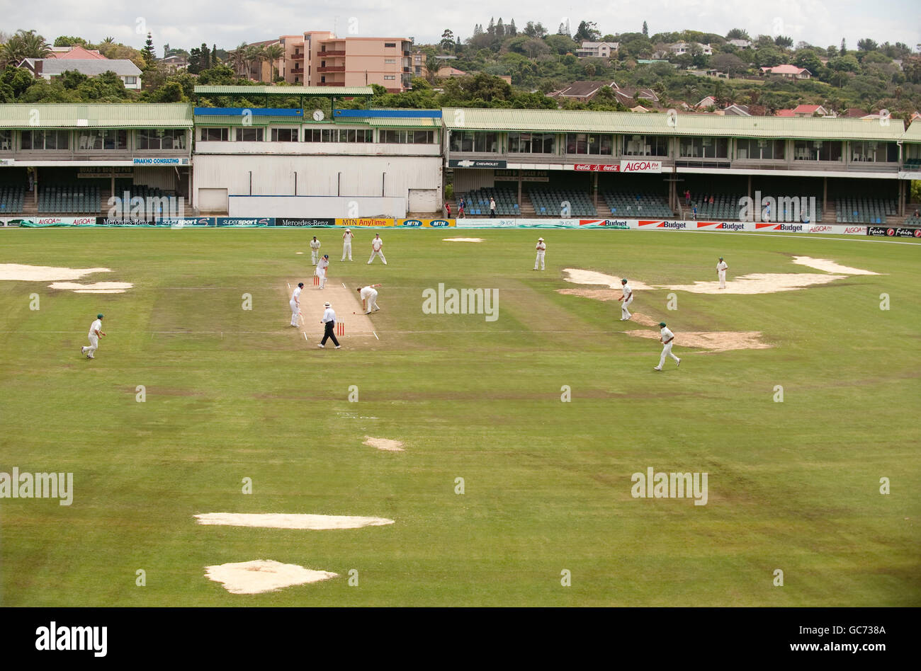 https://mdw-travel-data-us-east-1.s3.amazonaws.com/img/country/South-Africa/Buffalo-Park-Cricket-Ground/img_02.jpg