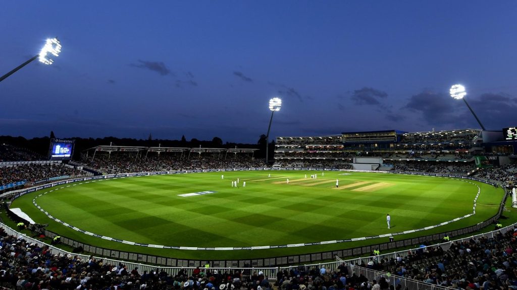 https://mdw-travel-data-us-east-1.s3.amazonaws.com/img/country/South-Africa/Buffalo-Park-Cricket-Ground/img_03.jpg