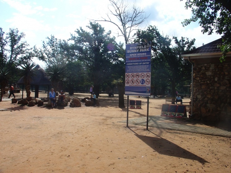 https://mdw-travel-data-us-east-1.s3.amazonaws.com/img/country/South-Africa/Bunny-Park/img_01.jpg