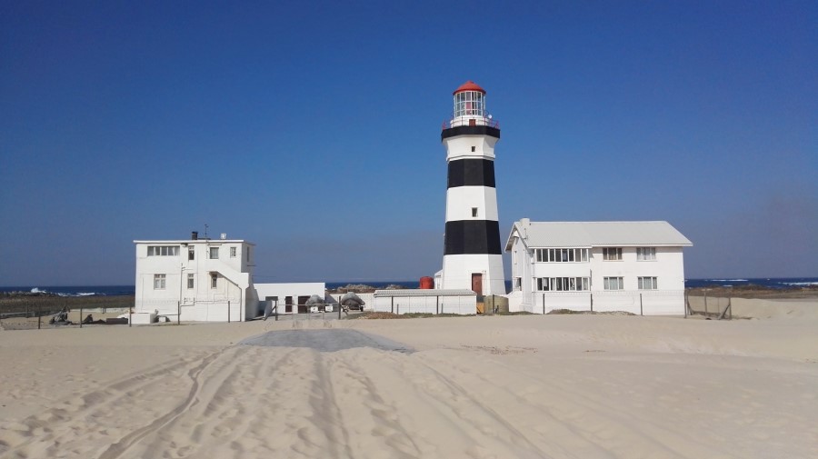 https://mdw-travel-data-us-east-1.s3.amazonaws.com/img/country/South-Africa/Cape-Recife-Lighthouse/img_03.jpg