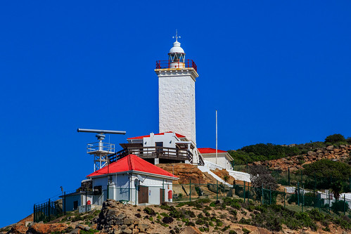 https://mdw-travel-data-us-east-1.s3.amazonaws.com/img/country/South-Africa/Cape-St-Blaize-Lighthouse/img_03.jpg