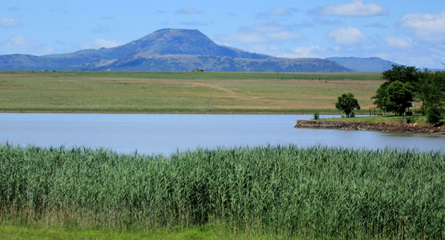 https://mdw-travel-data-us-east-1.s3.amazonaws.com/img/country/South-Africa/Chelmsford-Nature-Reserve/img_01.jpg