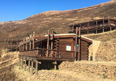 https://mdw-travel-data-us-east-1.s3.amazonaws.com/img/country/South-Africa/Clarens-Village-Conservancy/img_03.jpg