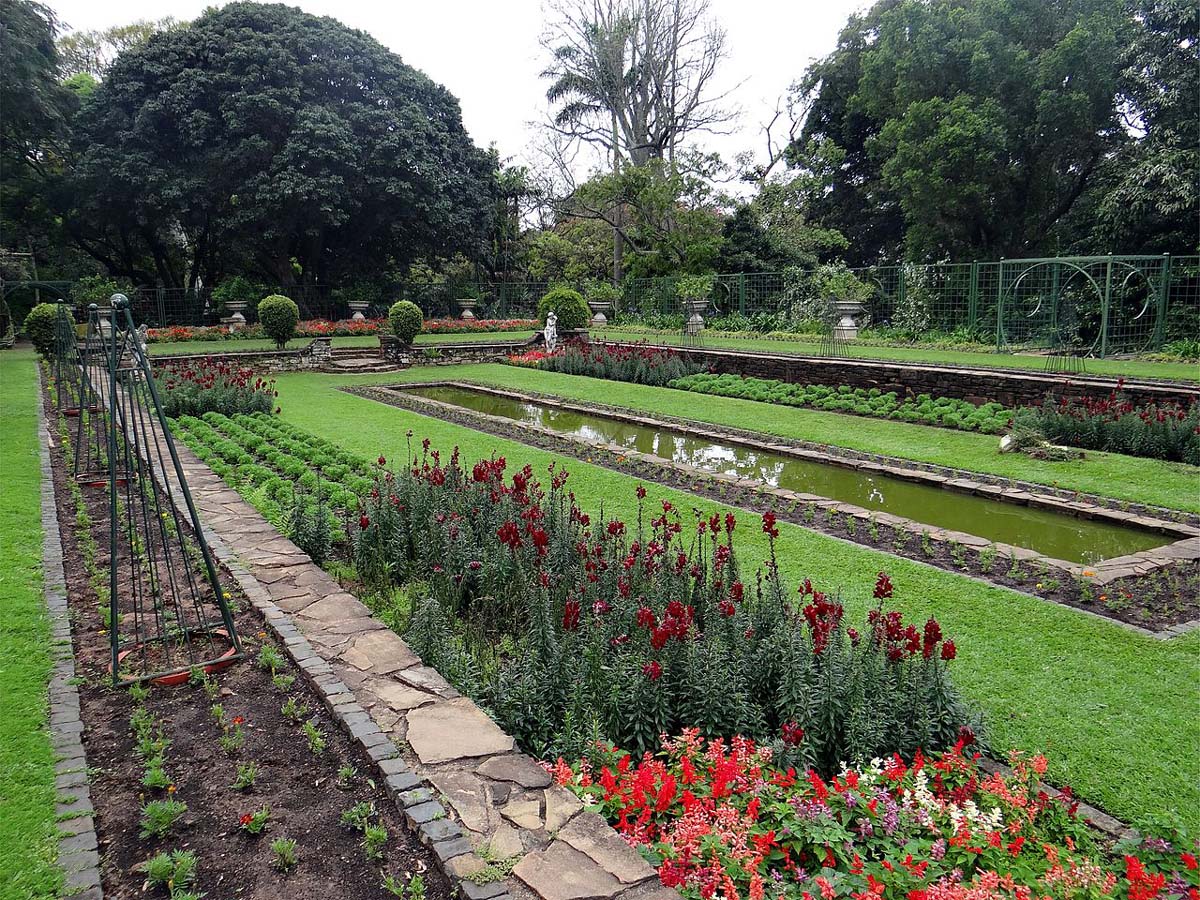 https://mdw-travel-data-us-east-1.s3.amazonaws.com/img/country/South-Africa/Durban-Botanic-Gardens/img_02.jpg