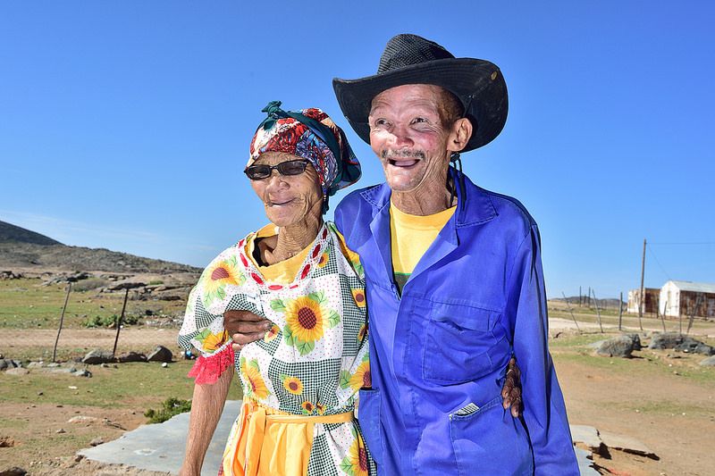 https://mdw-travel-data-us-east-1.s3.amazonaws.com/img/country/South-Africa/Eksteenfontein/img_01.jpg