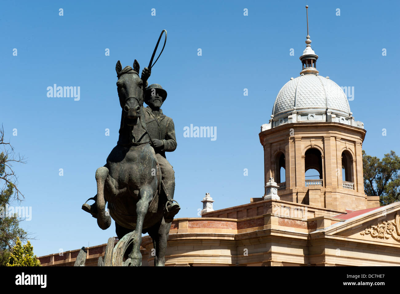 https://mdw-travel-data-us-east-1.s3.amazonaws.com/img/country/South-Africa/Fourth-Raadsaal/img_01.jpg