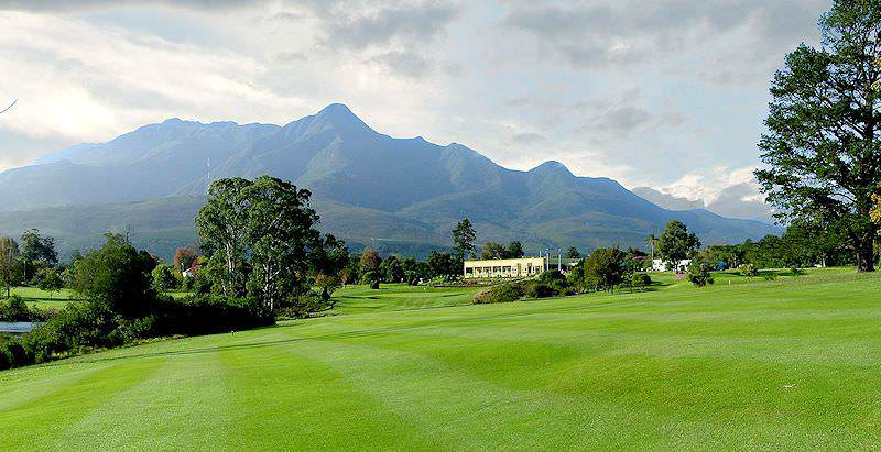 https://mdw-travel-data-us-east-1.s3.amazonaws.com/img/country/South-Africa/George-Golf-Club/img_03.jpg
