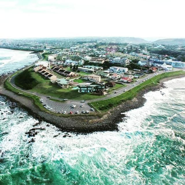 https://mdw-travel-data-us-east-1.s3.amazonaws.com/img/country/South-Africa/Gonubie-Nature-Reserve/img_03.jpg